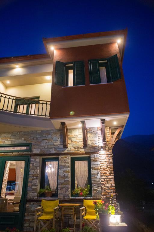 Evzin Hotel Loutraki  Exterior photo